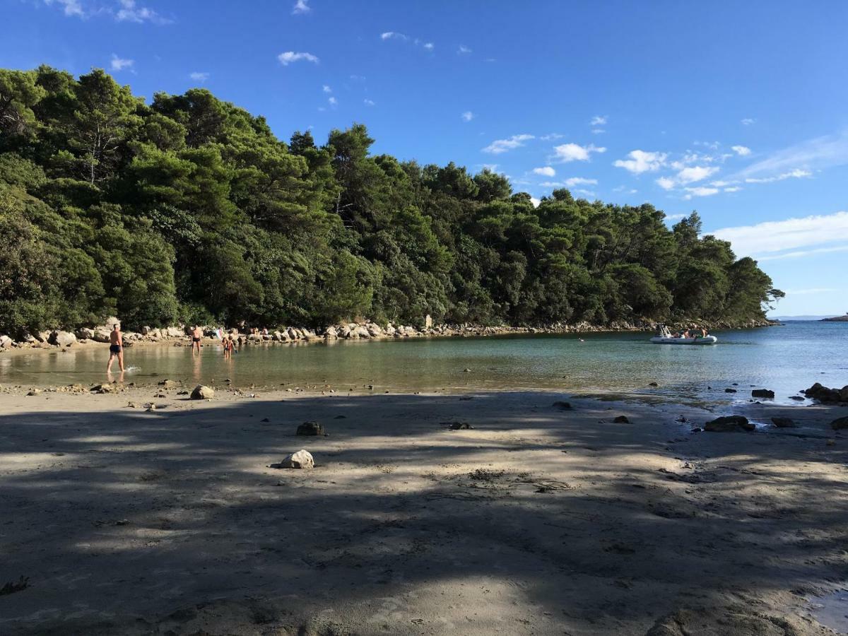 Jaska Anica Apartments Supetarska Draga Dış mekan fotoğraf