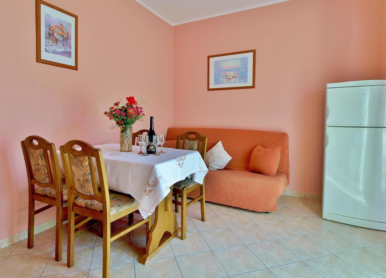 Jaska Anica Apartments Supetarska Draga Dış mekan fotoğraf